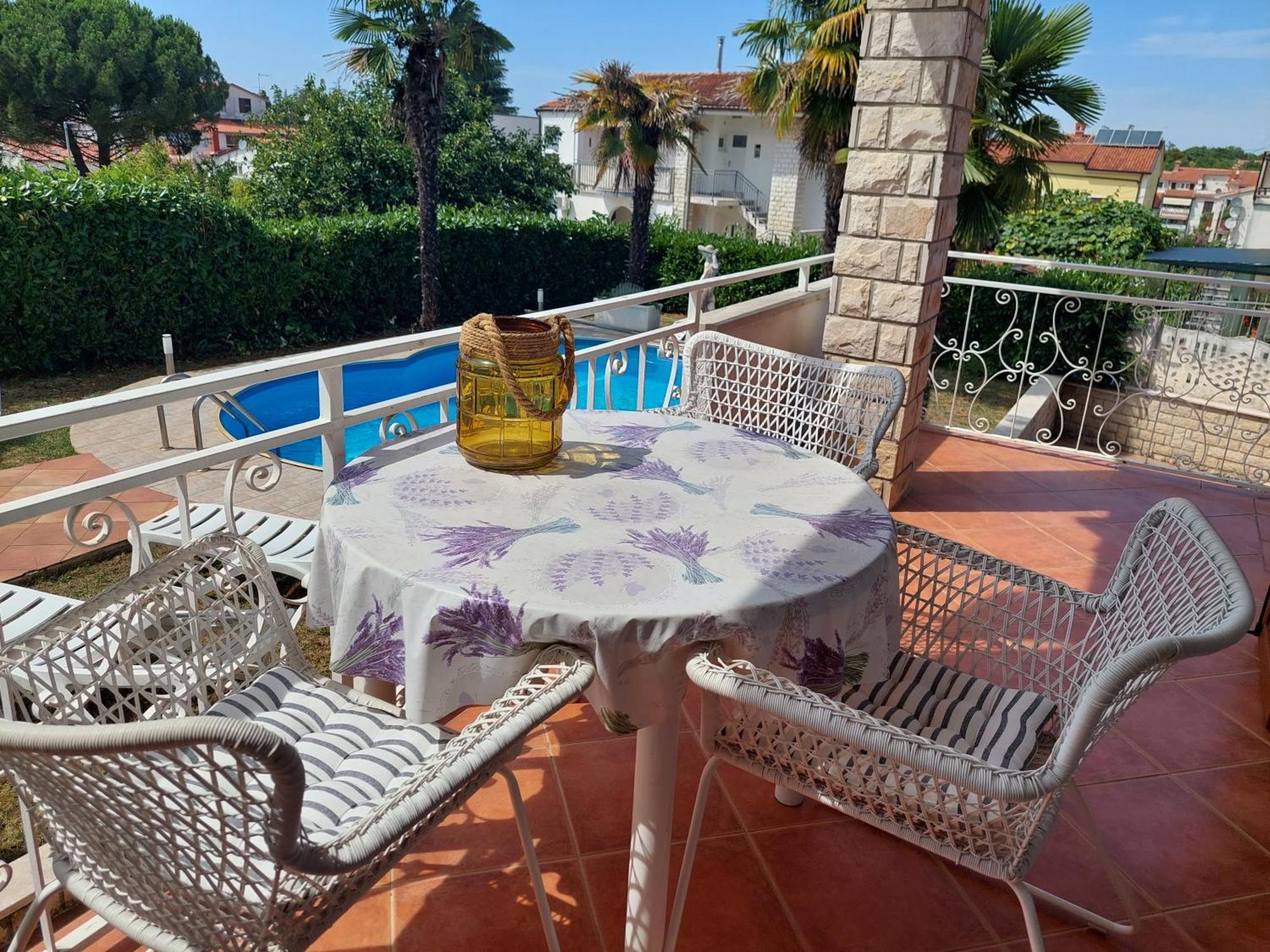 Villa More Mio Пореч Екстер'єр фото